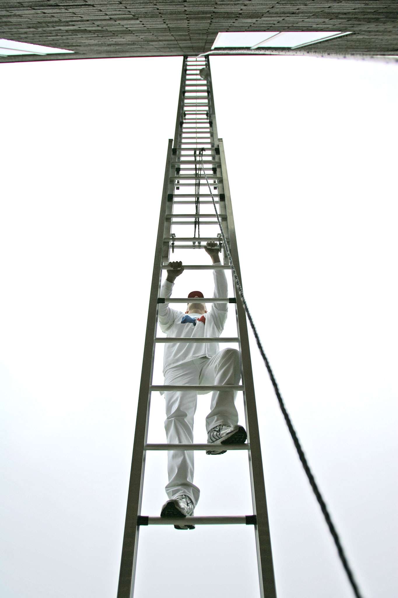 560_BI_ProPaintMale | Nation Wide Ladder