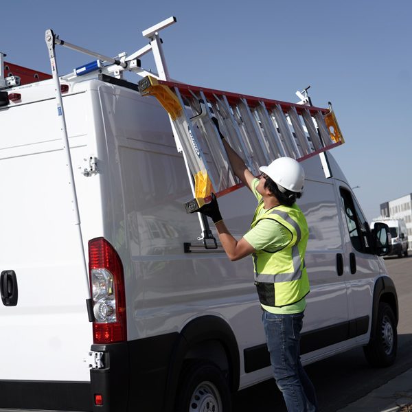 800x600_MORE_USER_FRIENDLY_LADDER_POSITIONING_01