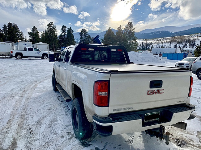 2019-GMC-Denali-Low-Pro-Magnum-Rack